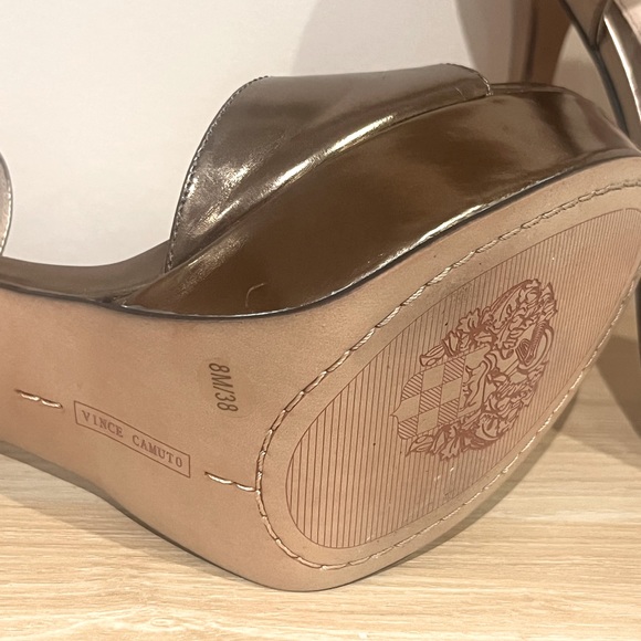 Vince Camuto Gold Sorell Heels - Picture 4 of 8